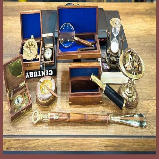 Boussole en Laiton 11 Cm Boîte Décorative en Bois, Maison, Bureau