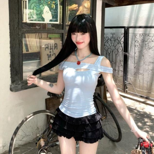 Sweet and Spicy Cut-out Off-shoulder Short-sleeve T-shirt for Women, New Summer Design Cropped Petite Waist-cinching Cropped Top