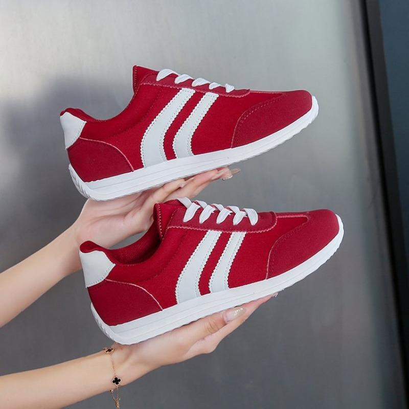 Women s Retro Striped Sneakers Lightweight Lace-Up Casual Shoes with Soft Sole 35 красный