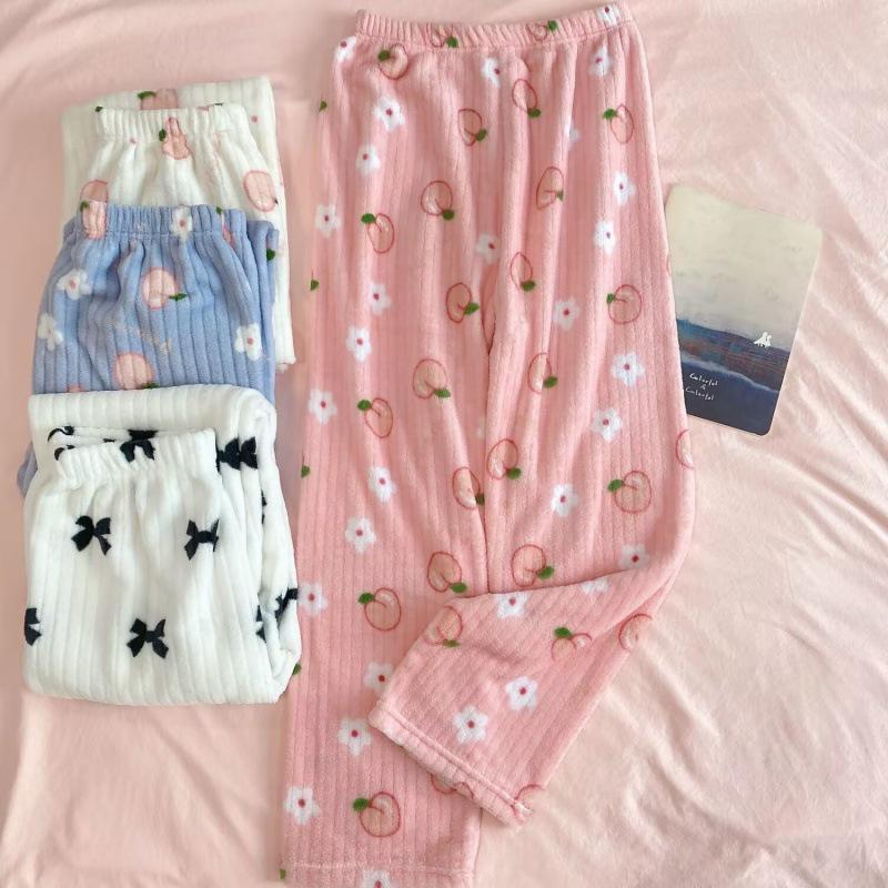 Women's 2025 Peach & Bear Print Coral Fleece Pajama Pants - Warm, Thickened, Casual Homewear for Autumn/Winter