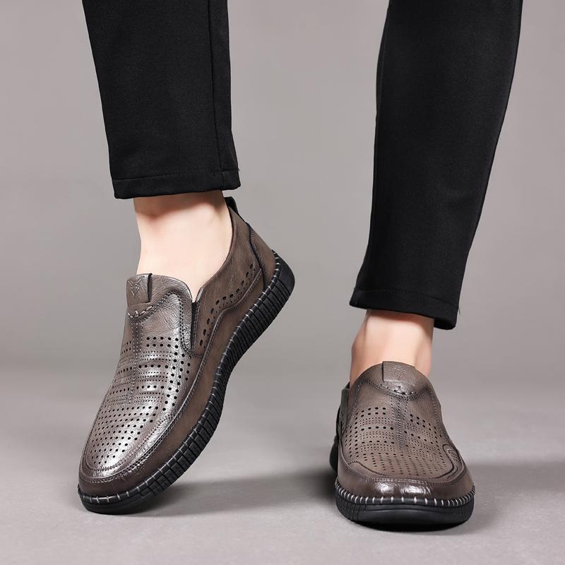 Fashion Classic Business Man Loafers Moccasins Breathable Slip On Flats All-match Male Driving Shoes Breathable Leather Men Casual Shoes