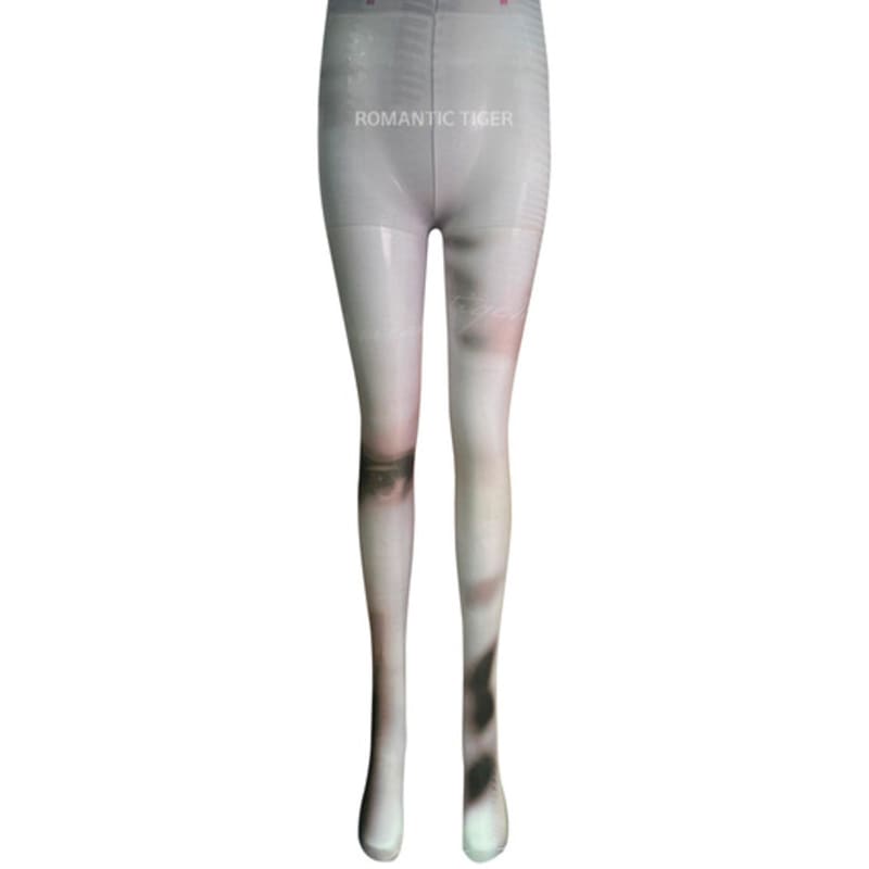 

Romantic tiger Her memory tights (Grayscale) Free