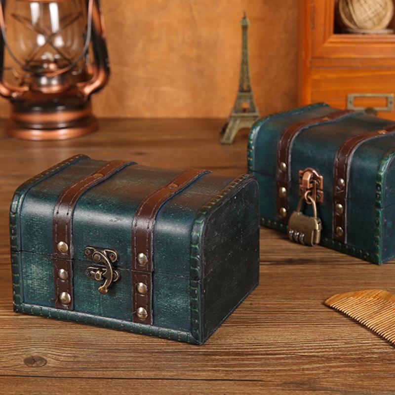 Lockable Wooden Storage Box Retro Vintage Keepsake Chest for Jewelry Necklace Postcard Collectibles Bedroom Home Decor