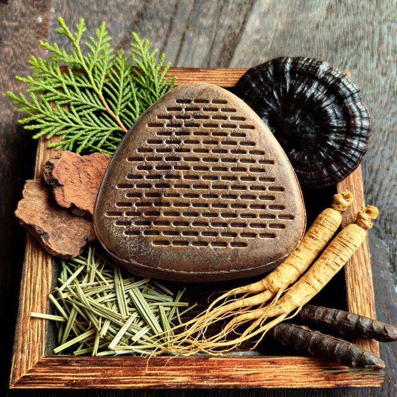 Herbal Shampoo Bar: Cypress & Cedar with Polygonum, Lingzhi, Ginseng, Ginger, Soapberry, Usman Herb for Oil Control