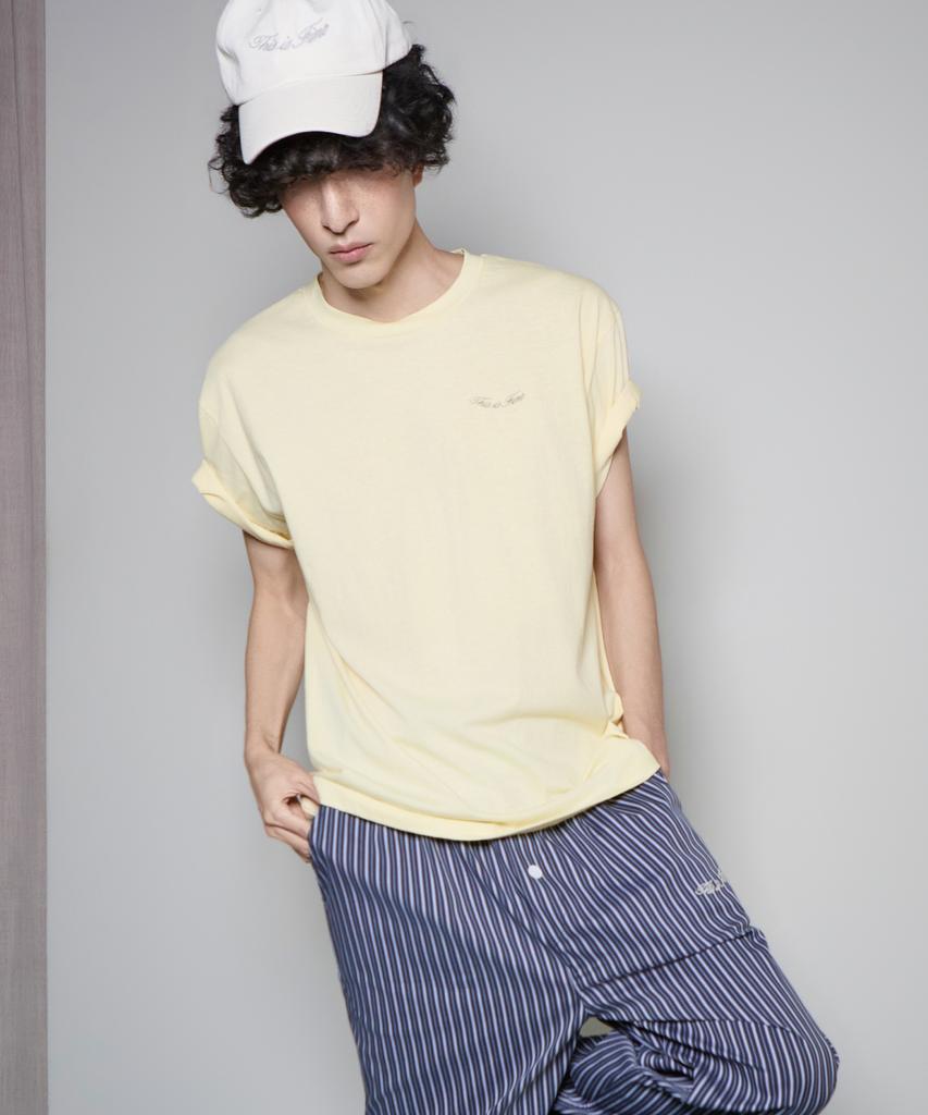Diseuijeupain Standard Logo Tee Yellow