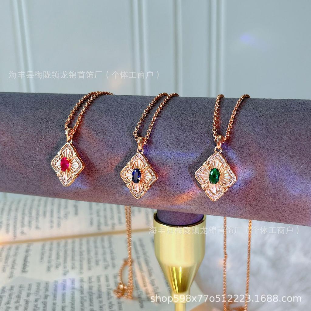 Italian Brass Cherati Ruby With Diamonds And White Fritillary Necklace Light Luxury High-End Design