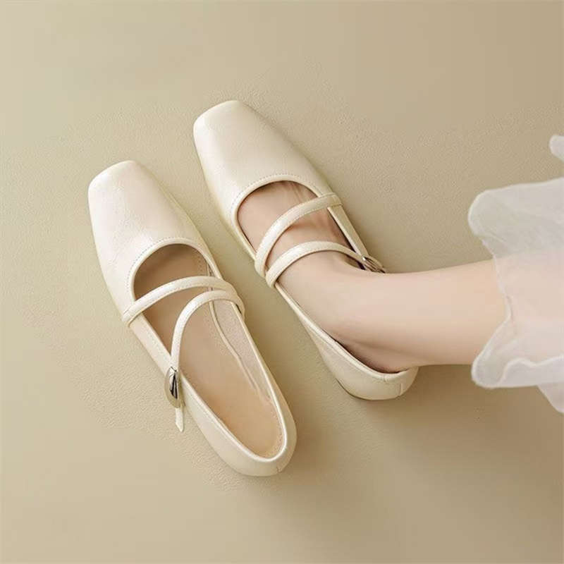 Mary Jane Shoes Women's New Spring and Autumn Versatile Small Heels Soft Sole Not Tired Feet French Temperament Champagne Single Shoes