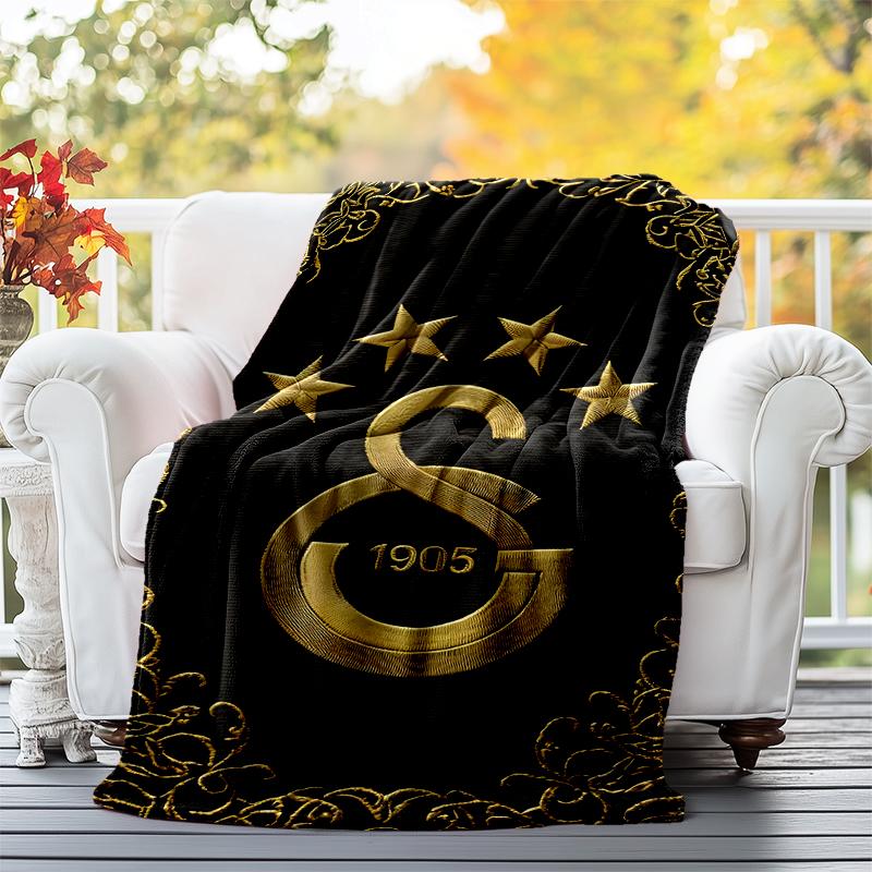 Galatasaray Flannel Blanket Soft All-Season Throw, Design for Camping, Car Travel, Hiking Sofa, Bed, Office Perfect Gift for Parties