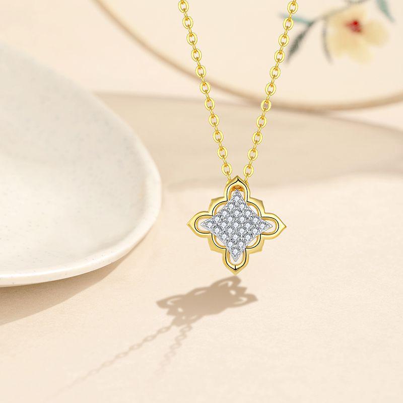 S925 Sterling Silver Four-Leaf Clover Luxury Pendant Necklace for Women, Elegant Clavicle Chain Accessories.