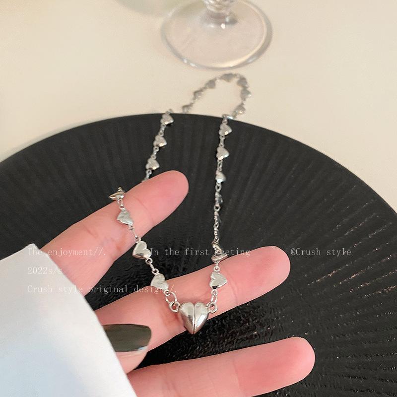 Trend Alloy Clavicle Chain Love Multilayered Shiny Chain All-match Collarbone Chain Women
