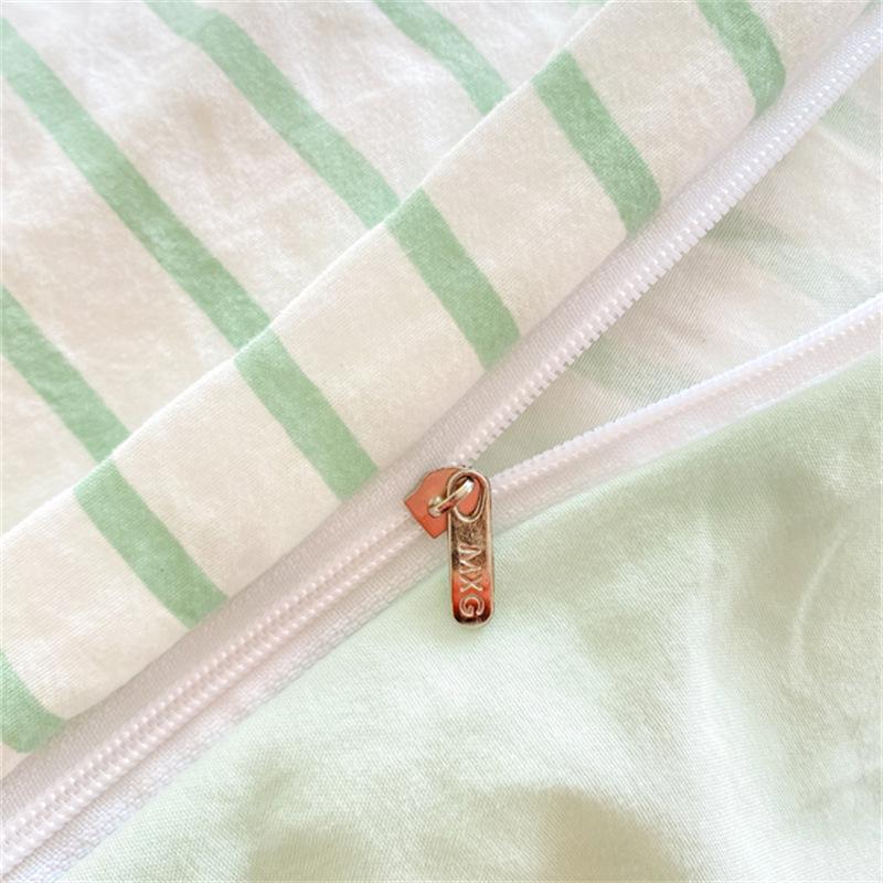 Solid Color Washed Cotton 4 Piece Breathable Single Comforter Set Super Soft Class A Mother & Baby Grade Can Sleep Naked Comforter Cover