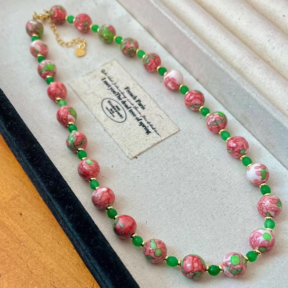 

Retro National Style Pink Green Glazed Ceramic Beaded Necklace Women S Atmosphere Niche Collarbone Chain Neck Chain