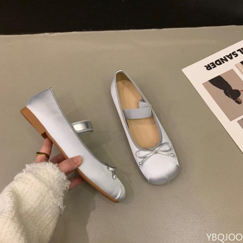 

Новые весенние туфли на плоской подошве для ежедневных поездок на работу, не вызывающие усталости, удобные, универсальные, с бантом-бабочкой, с мелким вырезом, одинарные туфли 40 бежевый