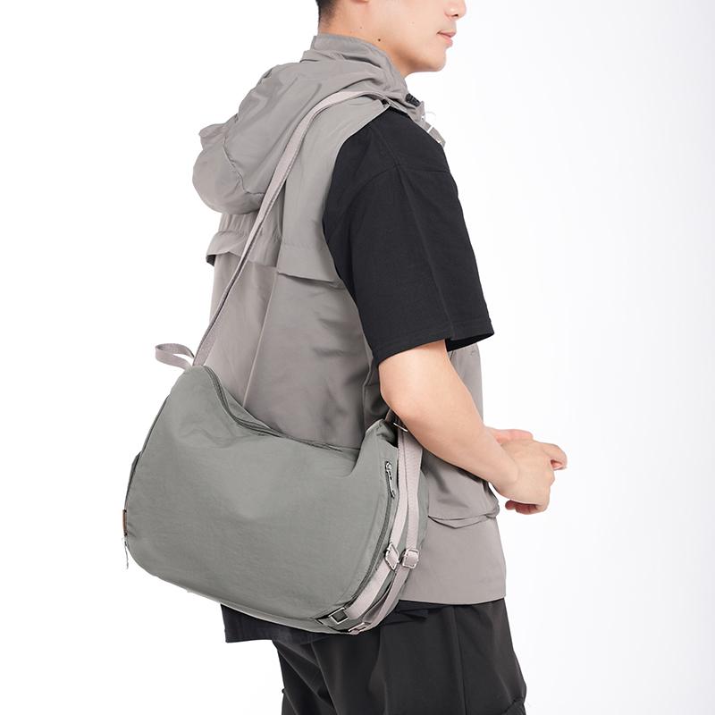 New Crossbody Bags Large Capacity Korean Simplified Shoulder Bag Lightweight Solid Color Dumpling Bag Travel