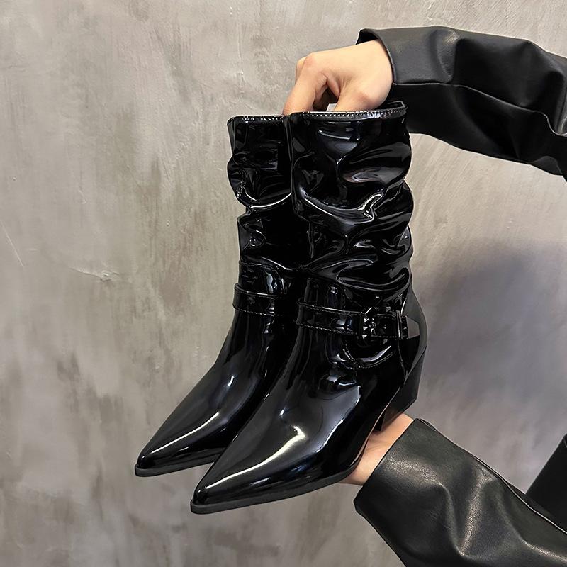 

French retro short boots women s 2024 new western cowboy boots women s thick heel pointed head medium tube stacking boots soft leather short boots 35