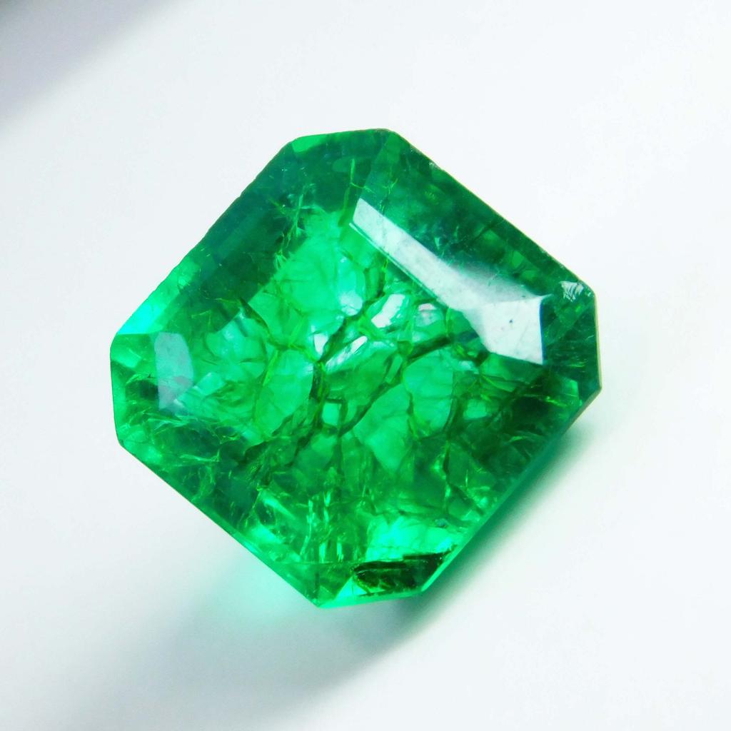 9 Ct Natural Loose Gemstone Green Emerald Colombian Square Cut CERTIFIED Emerald MULTTIQ39