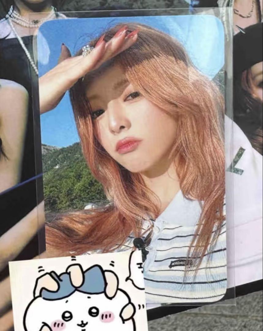 

[USED] ITZY Yuna GWBG Sanok Pre-recorded Limited Trading Card 2