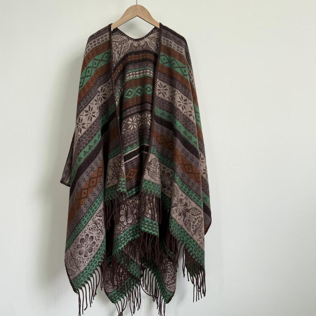 Ethnic Striped Cape: TikTok Trending Versatile Travel Shawl from Tibet & Yunnan - Warm & Stylish