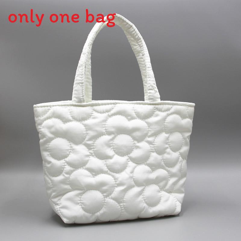 Korean Style Quilted Makeup Bag With Polyester Material For Daily Use And Travel White