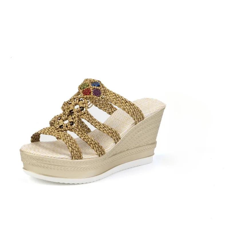 

Мода 2024 года, горячая распродажа женской обуви, женские тапочки для улицы, однотонные, с открытым носком, на высоком каблуке, водонепроницаемые, повседневные шлепанцы для женщин 43