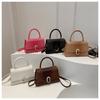 Women’s Crocodile Pattern Crossbody Shoulder Bag Fashion Textured Handbag Stylish Small Square Bag