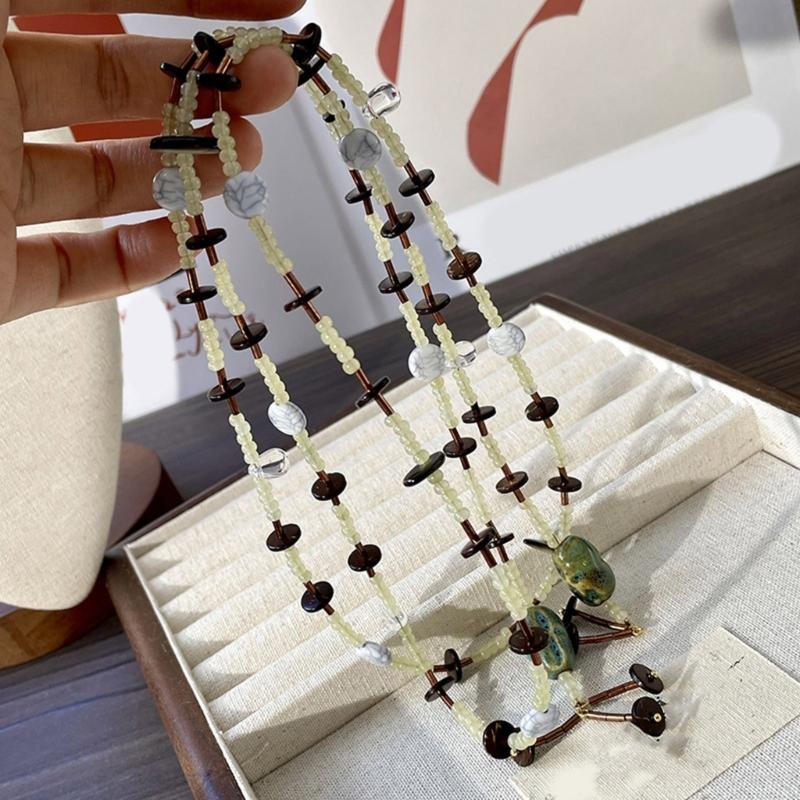 Vintage Inspired Collarbone Chain Colorful Beaded Necklace with Unique Designing for Everyday and Special Occasion