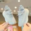 Chaussures d'été pour enfants Garçons Filles Chaussures décontractées unies Chaussures respirantes en mesh Enfants Vélo d'extérieur Étudiants Baskets de course