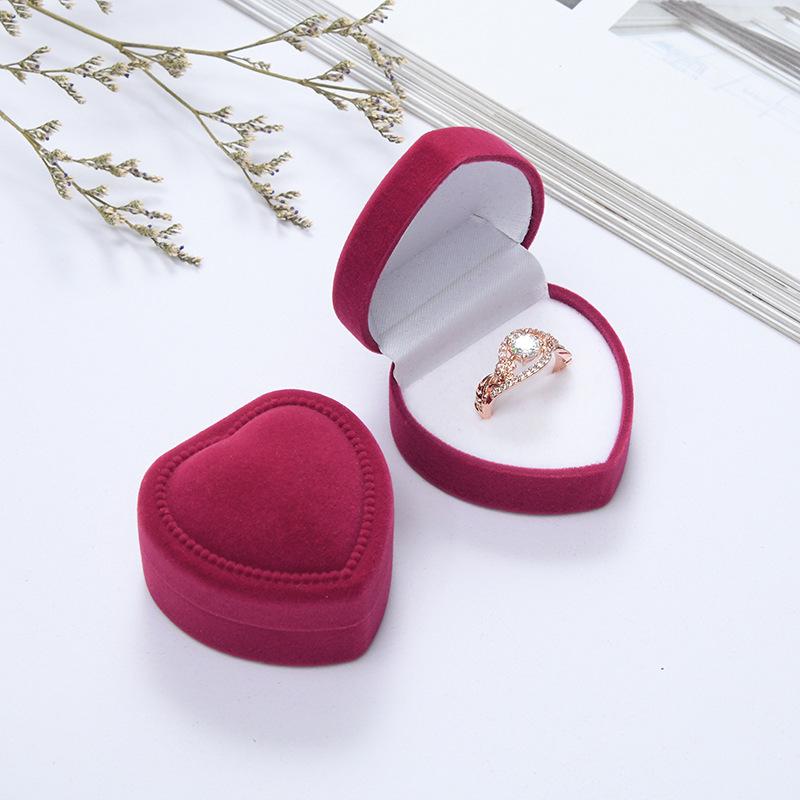 Flocked Cloth Heart-Shaped Jewelry Box for Rings and Earrings