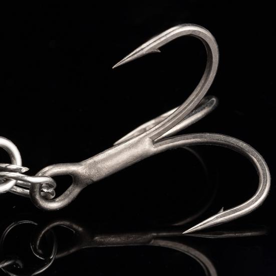 Señuelo de Pesca Giratorio con Anzuelo Triple Resistente al Desgarro Anti-Mordida Diseño Compacto Portátil Señuelo de Lentejuelas para Pesca de Superficie Señuelo Duro