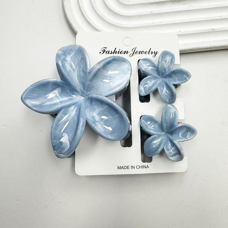 Sada skřipců do vlasů s frangipani: Květinové vlasové doplňky s imitací mramoru pro módní svátky