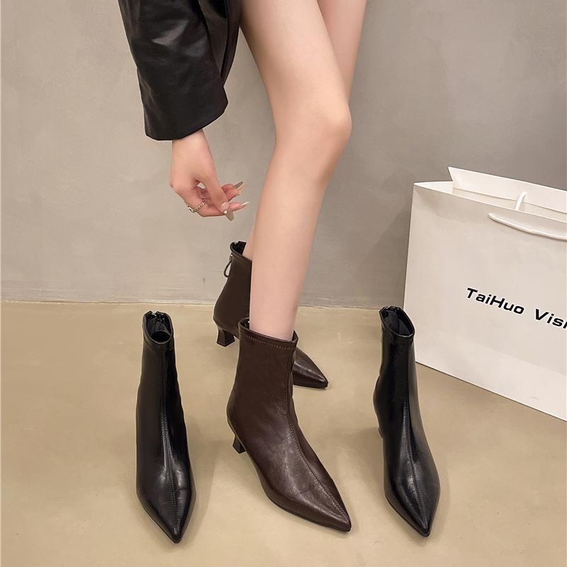 Mode Weiße Stiefeletten mit Reißverschluss hinten Winterschuhe für Damen Stiefel-Damen Reißverschluss Niedrig Sexy 2025 Damen Hoher Absatz Spitz Rock Herbst Spitz T