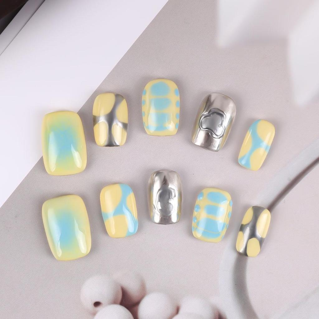 Handmade High-End Short Press-On Nails - Simple & Removable Art Collection