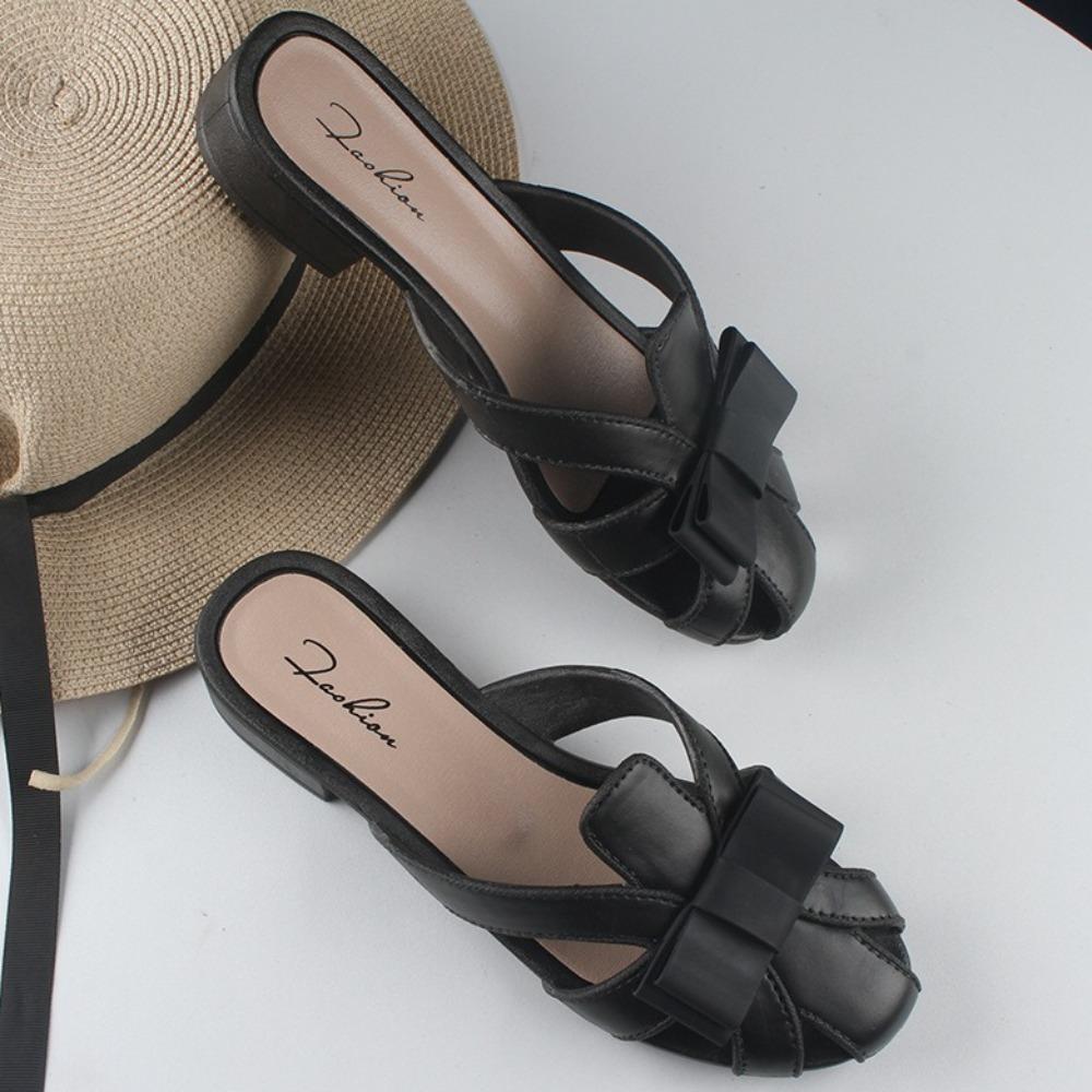 Fashion Slippers Women's 2025 Summer New Hollow Solid Color Square and Casual Versatile Outer Wear Fashion Cool Slippers Women's