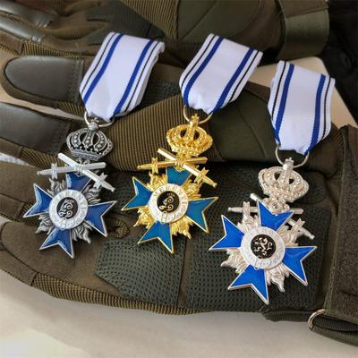 Reproduction of the German Bavarian Crown Cross Metal Enamel Emblem Commemorative Badges Ornaments For Military Fans Gifts