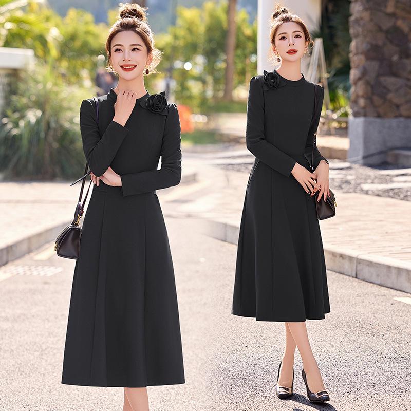 

Весеннее корейское платье для женщин 2025: 3D Цветочный, Облегающий талию, Модный с длинным рукавом - Стиль SX3087. L (106-116 Jin) чёрный