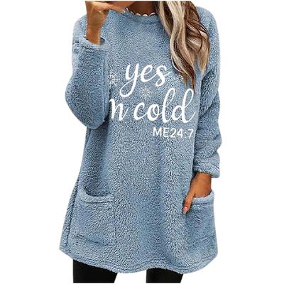 Moletom de Pelúcia com Capuz e Bolsos Estampado com Letras Feminino de Caimento Solto Outono Inverno