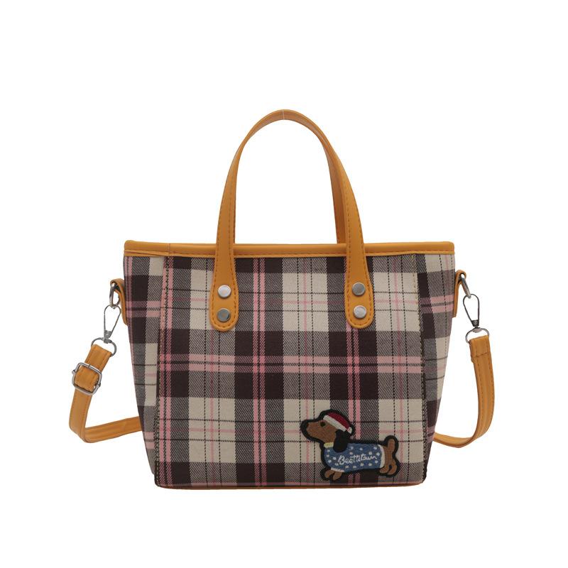 

Large capacity women s bag vegetable basket bag portable messenger bag new autumn fashion plaid handbag світло-жовтого кольору