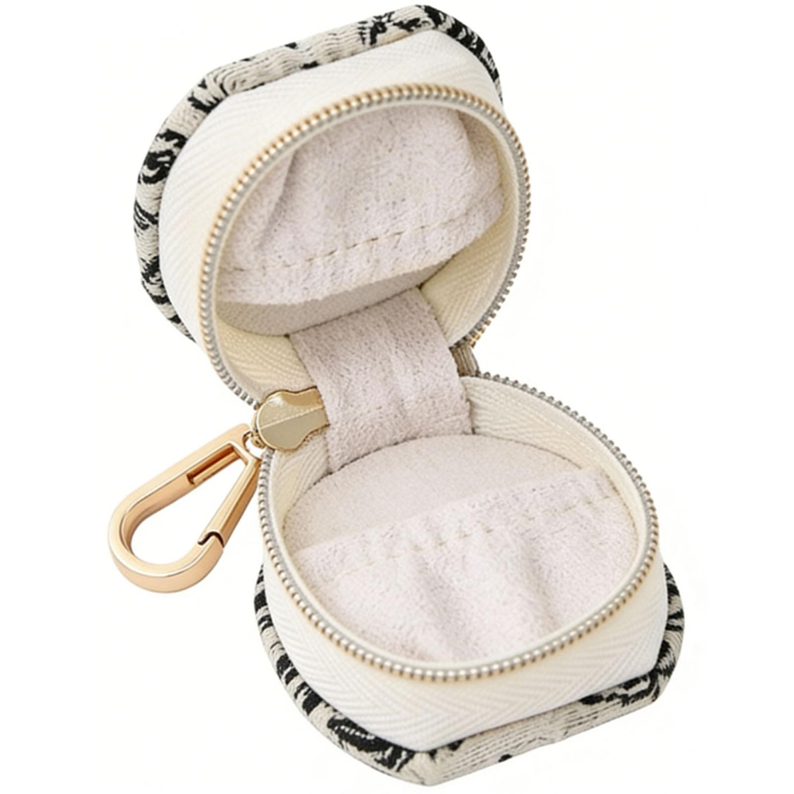 

Semicircle Shape Jewelry Box with Keychain Portable Lining Jewelry Holder Keychain