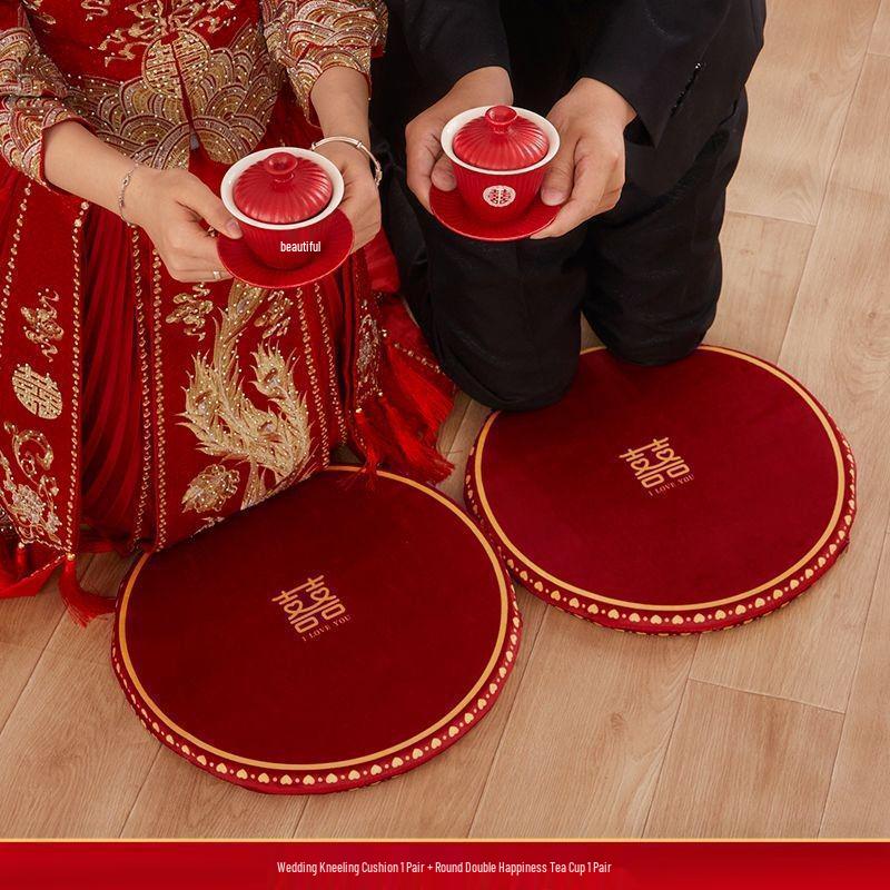 Red Wedding Kneeling Cushions for Tea Ceremony and Bride's Address Change - Complete Cotton Set.