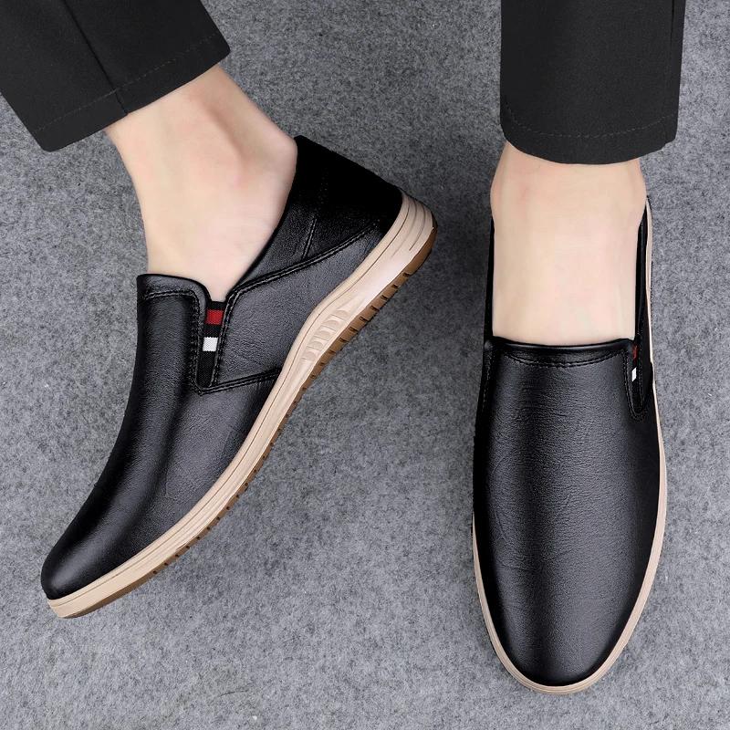 Fashion New Moccasins Handmade Slip-ons Flat All-match Genuine Leather Men Shoes Casual Slip on Loafers Breathable Man Walking Flats