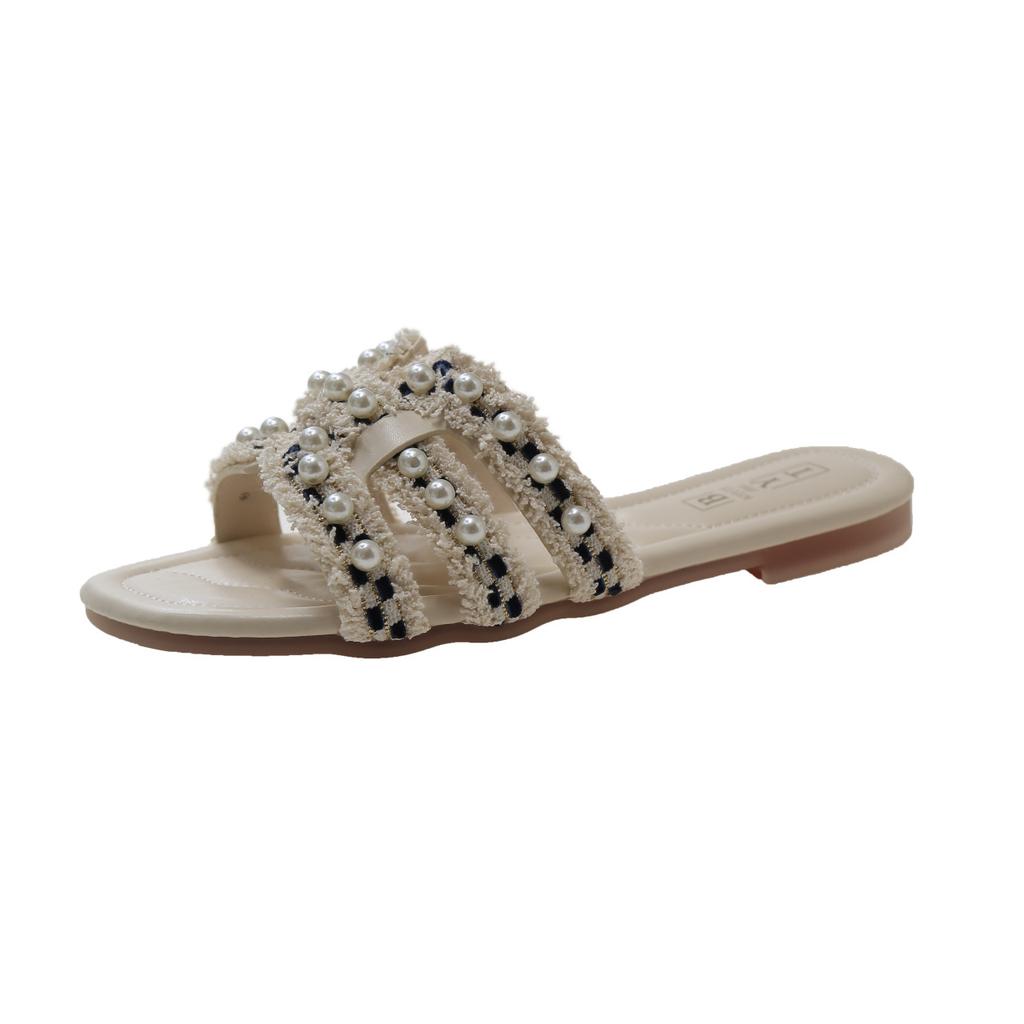 Summer New Xiaoxiangfeng Flat-bottomed Slippers Women Wear Spring Soft-bottomed Fairy Versatile Pearl Beach Sandals
