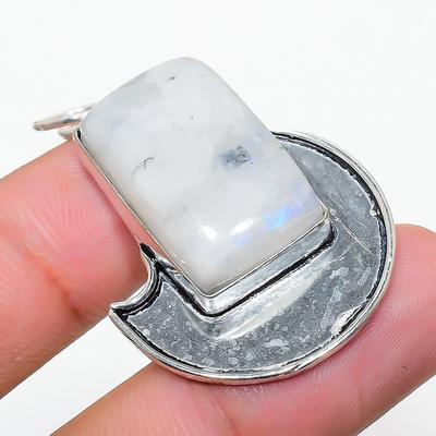 Natural Rainbow Moonstone Gemstone 925 Sterling Silver Pendant 1.73" D2q65
