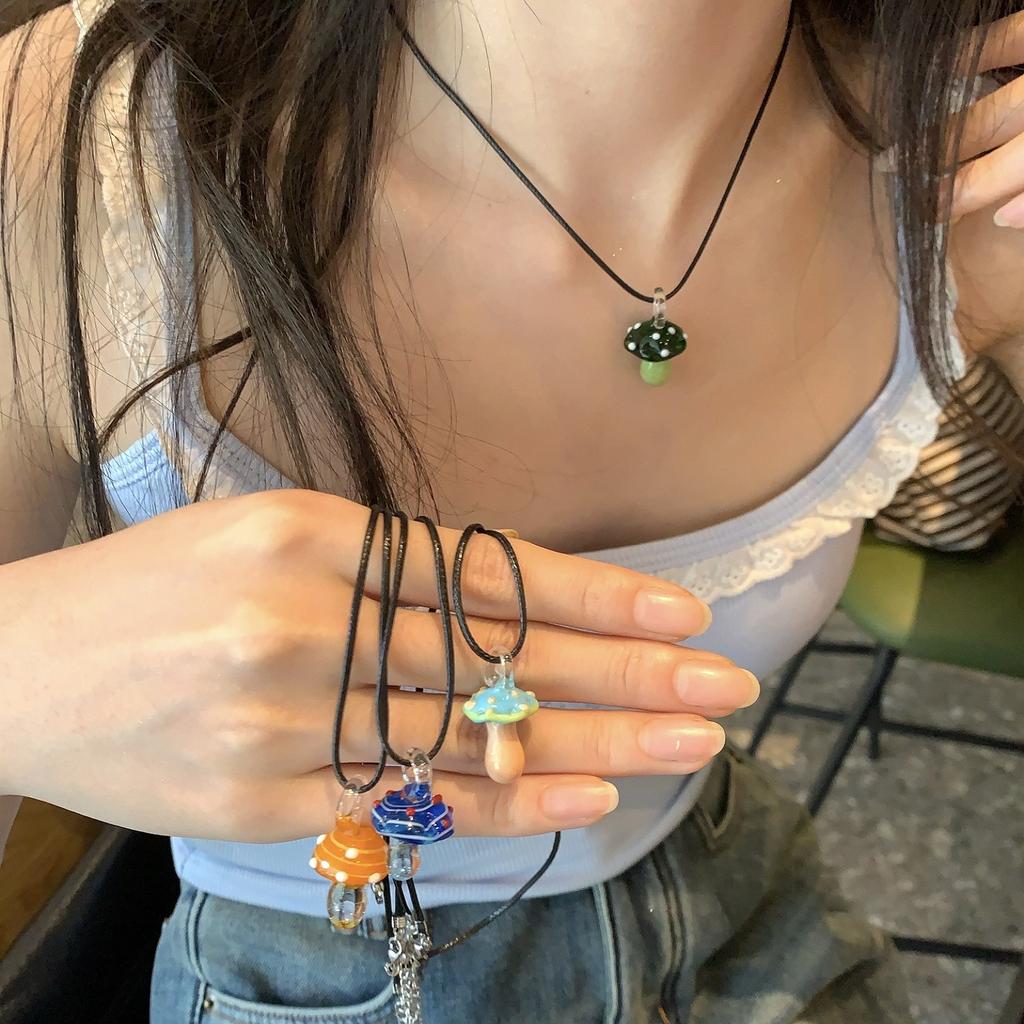 Glazed Mushroom Pendant Necklace Versatile Fashion Premium Clavicle Chain ins Simple Jewelry