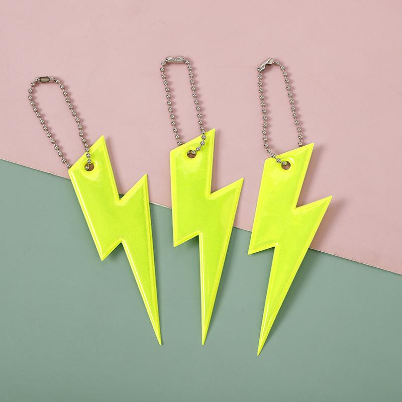 3Pcs Reflective Pendant Safety Warning Reflective Keychains for Kids Bag Backpack Riding Cycling Night Glowing Hanging Strips