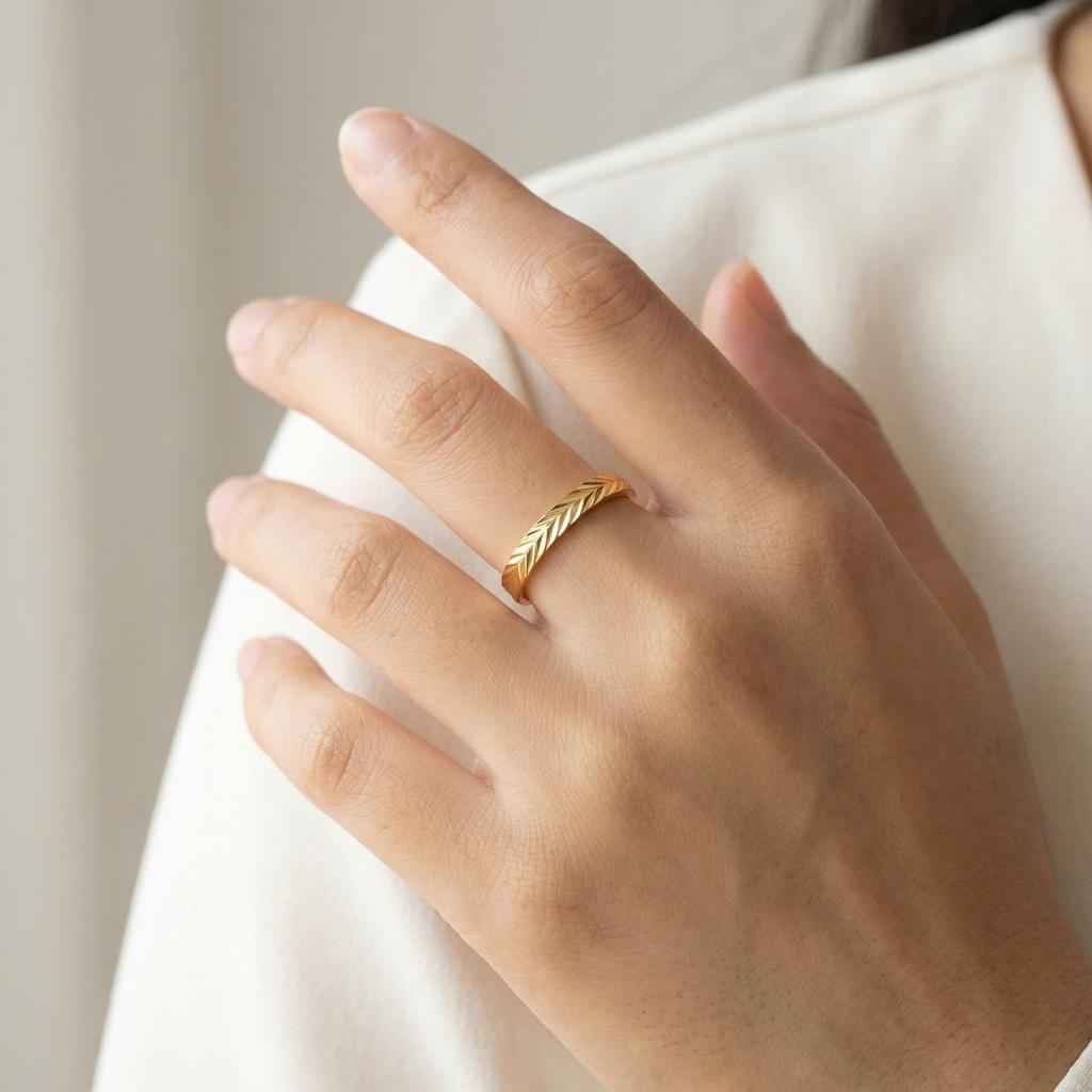 Trendy Chevron Herringbone Ring for Women Men, 18K Gold Plated Stainless Steel Stackable Band, Waterproof Tarnish Free