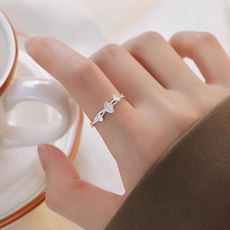 Trendy Chic And Geometric Bread Ring For Women With Elegant Design Highend