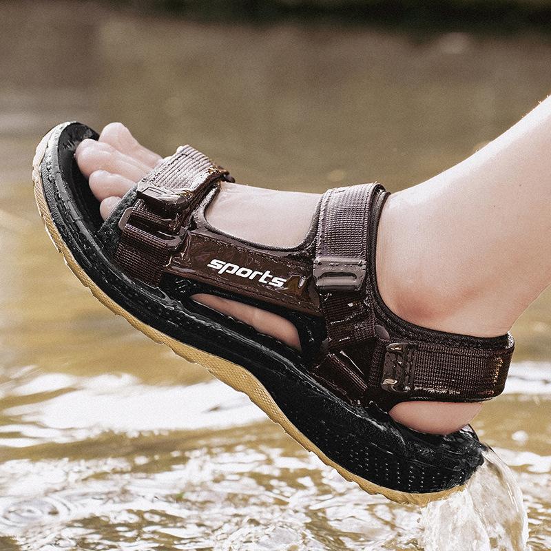 Men's Sandals Boys' Sports Sandals Lightweight Hollow Breathable Outdoor Creek Tracking Shoes Teen Beach Sandals