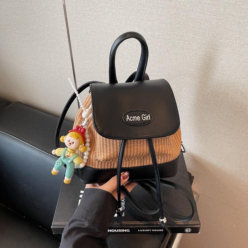 Niche backpack female fashion versatile student class schoolbag bucket bag high value travel backpack