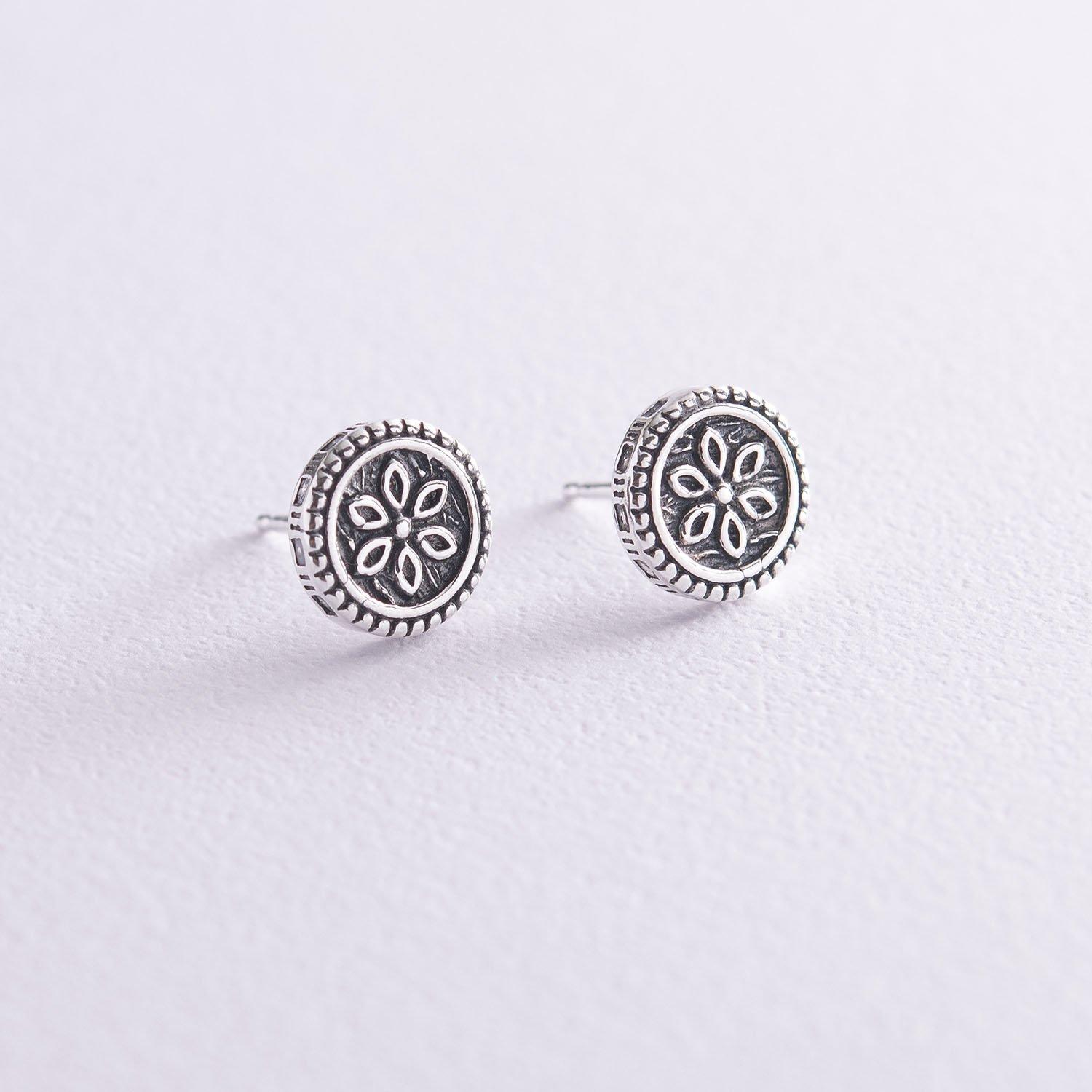 

Сережки - пусети Квіточки в сріблі (чорніння) Oniks d 0.9 cm срібний