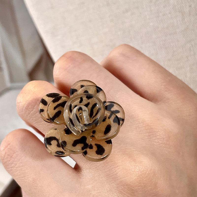 Silver Geometric Lava Open Ring: Versatile, Trendy, Unisex Design